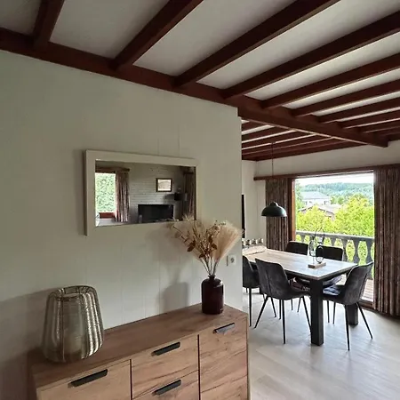 Le Belle Homme Nyaraló Gouvy